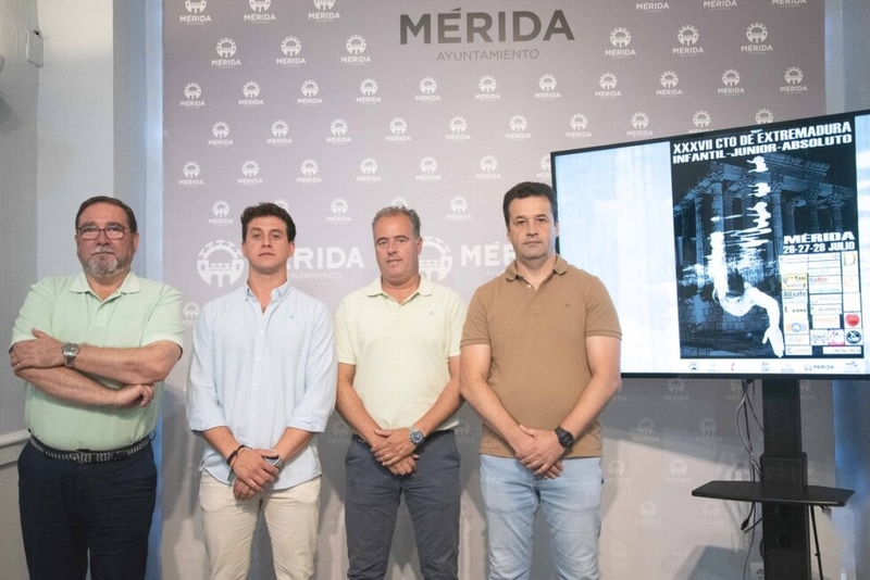 El Campeonato de Extremadura de Verano de Natación sitúa a Mérida como referente de este deporte a nivel regional