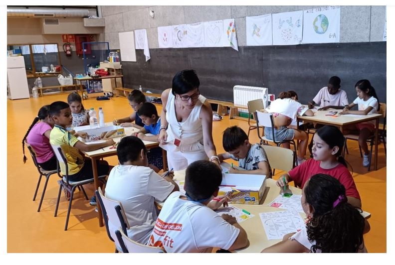 El ayuntamiento de Mérida colabora en el programa “Espacios Educativos Saludables” de la Cruz Roja 