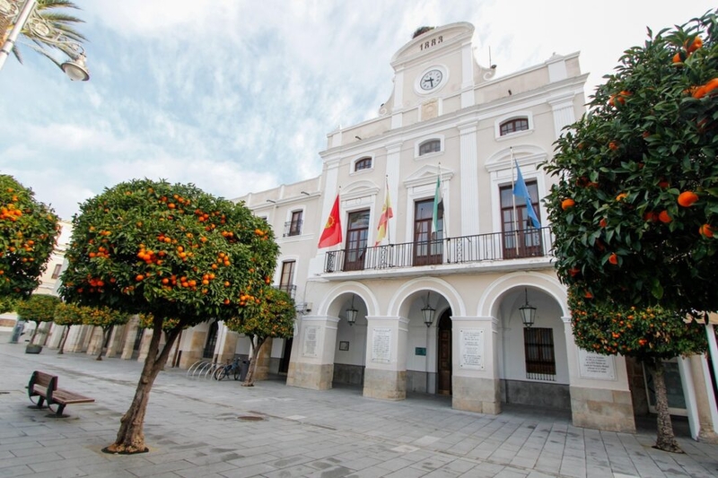 El Ayuntamiento de Mérida se adhiere al Manifiesto contra la Explotación Sexual y el Tráfico de Mujeres niñas, y niñosEste manifiesto destaca la urgen