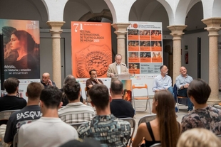 Más de 300 actores y actrices convertirán la ciudad de Mérida en un gran escenario teatral con la programación de ‘Agusto en Mérida’