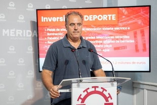 Renovación de cuatro campos césped artificial, nuevas pistas de vóley y balonmano playa, gradas retráctiles en el Guadiana y mejoras de iluminación
